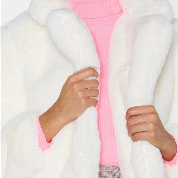 Faux fur mid length coat - Picture 8 of 9
